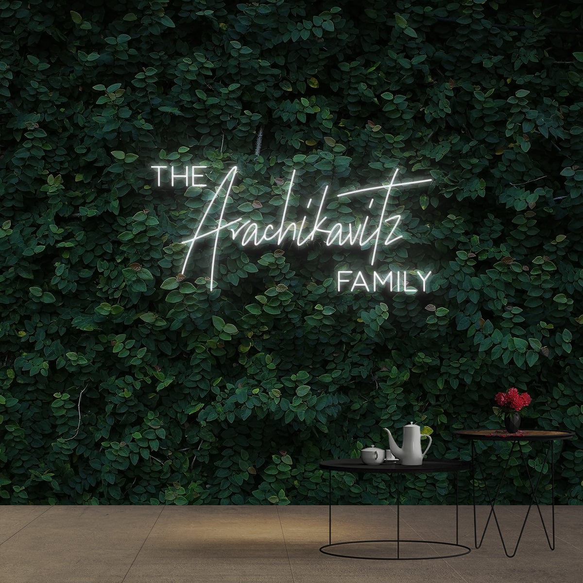 "The Arachkavitz Family" Custom Neon Sign